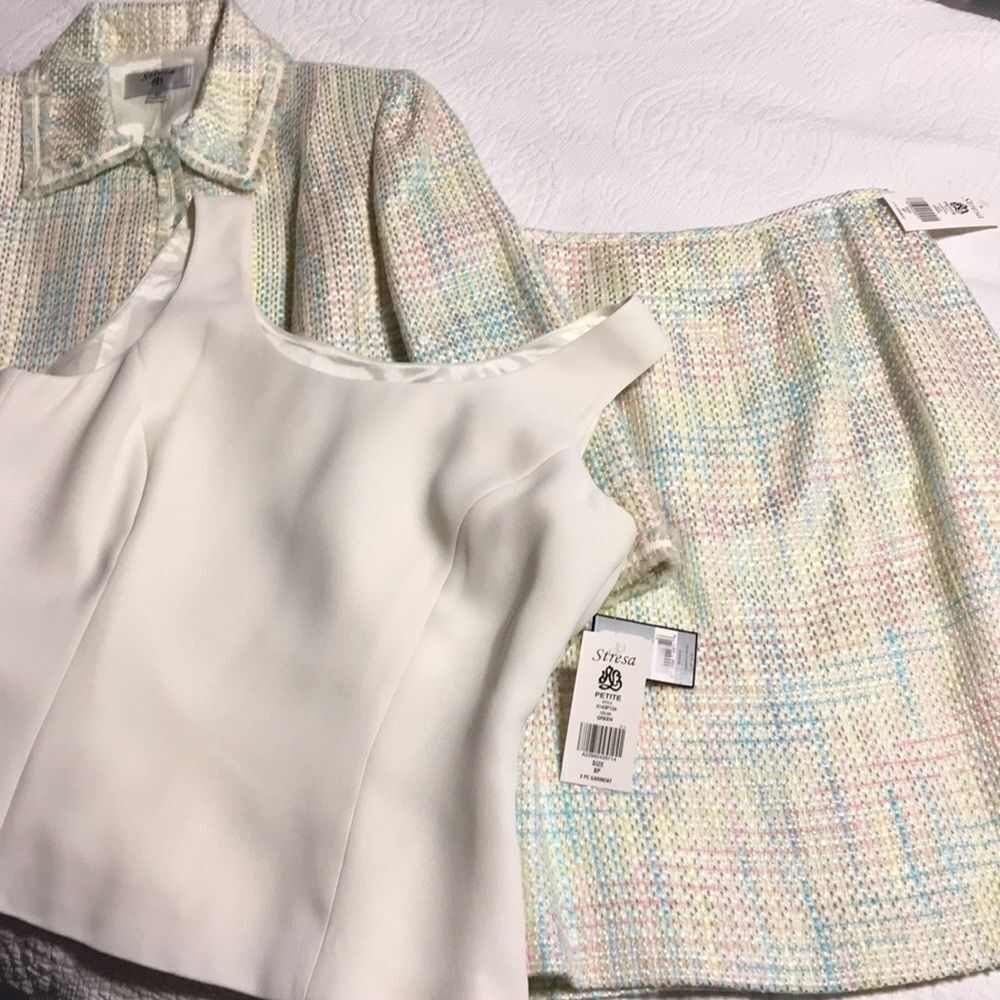 Stresa 3 piece suit NWT. 8 Petite